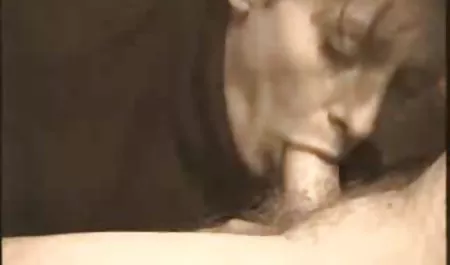 Stripper bokep paling baru 2019 mengembang kacau nenek dewasa