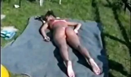 Remaja bokeb pns terbaru latina masturbasi di sofa