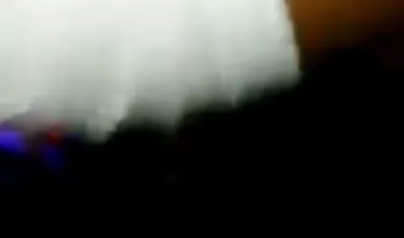Video keren, pelacur berdada melepas jinsnya, menunjukkan jav terupdate lubangnya dan tidak berhenti kentut