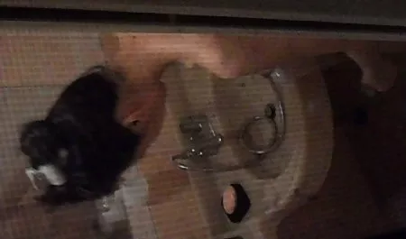 Brunette dengan dada penuh menggoda pria kaya bokep baru hot