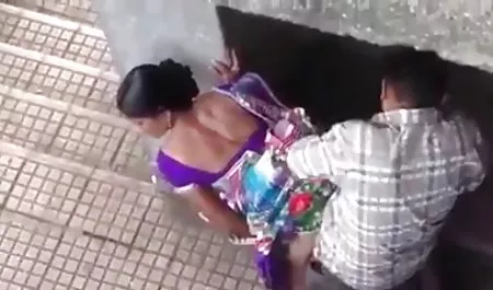 Pussy vidio bokeb barat terbaru berdenyut dari jari, tembakan close-up