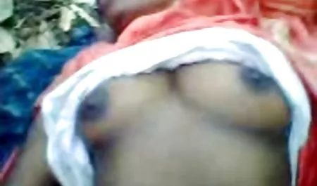 Pirang setelah striptis mendapat kontol kokep terbaru di pantat