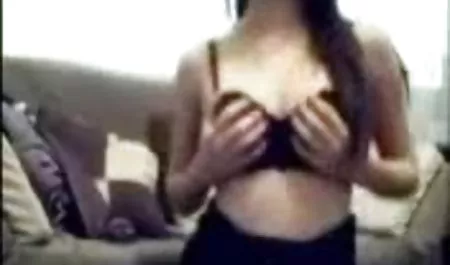 Pelacur mengerang bokep miyabi terbaru keras dari penetrasi ganda