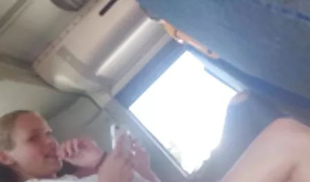 Lesbian pirang lembut menjilati vagina manis vidio vorno terbaru 2018 brunette muda