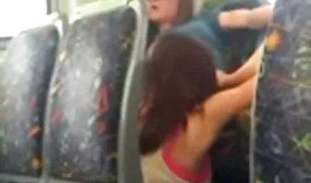 Ibu yang sudah jilbab mesum terbaru 2018 dewasa mandi di depan kamera
