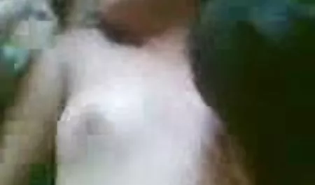 Brunette gemuk dengan payudara besar bercinta di depan kamera bokep terbaru tube