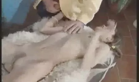Pirang vidio bokeb terbaru 2019 masturbasi dildo dirinya sendiri di dapur
