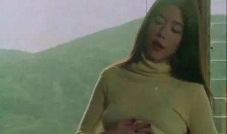 Enchanted (Episode 1) (Kutipan 1 bokeb bule terbaru dari 13) Dengan Suara Rusia