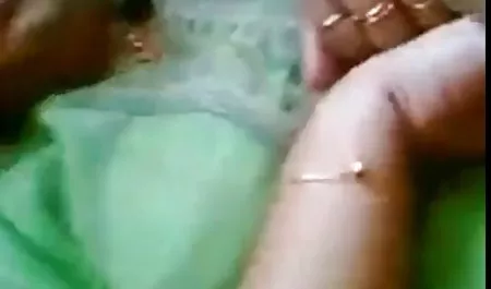 Dari video keluarga, menjilati kontol berbau Andryushka bokepsek terbaru