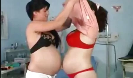 Abby ditumbuk taburan dirinya terbaru bokep sendiri dengan minyak dan belaian vagina